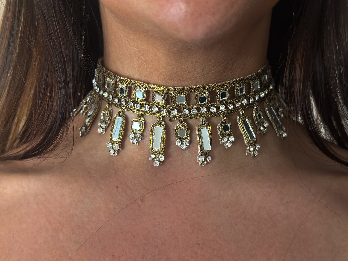 Choker Isha Oro Antiguo