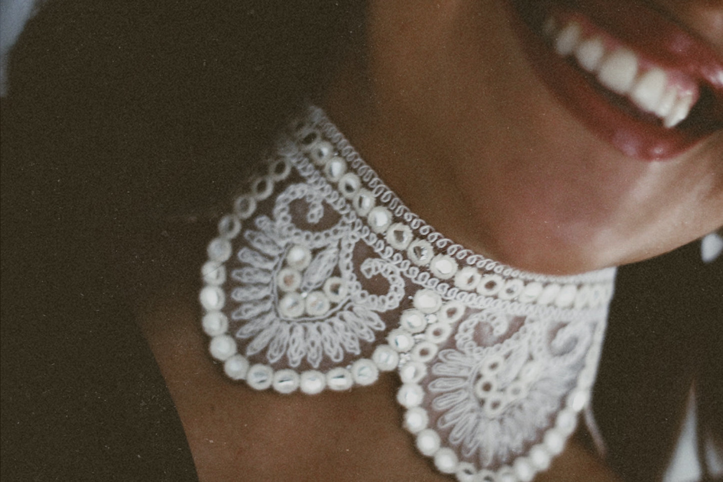 Chocker Coral Blanco
