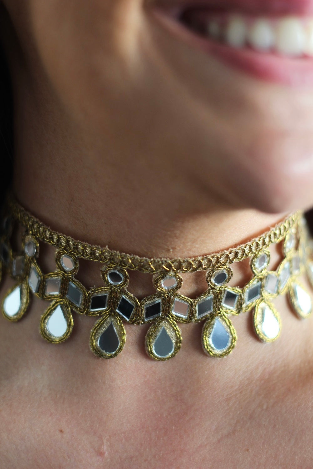 Chocker Libra