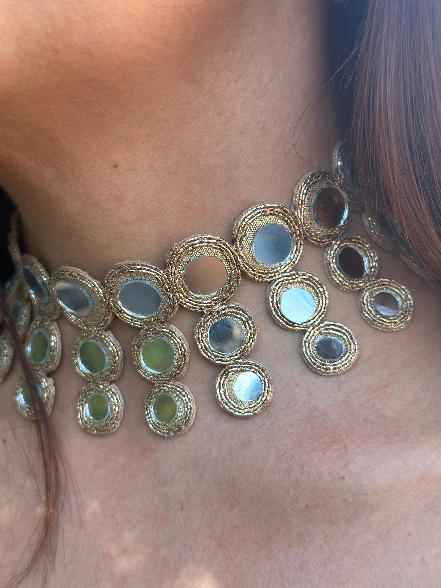 Chocker Triple Círculo Dorado