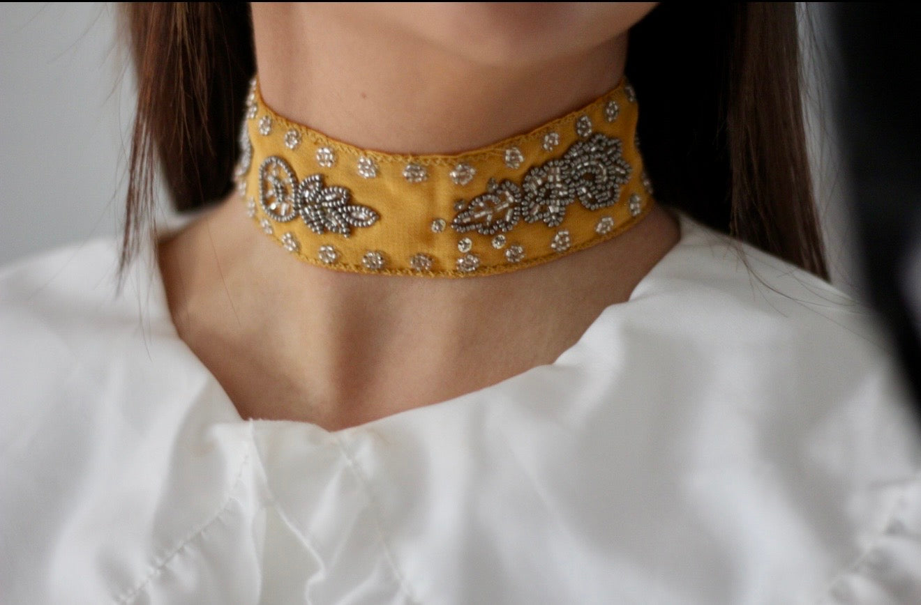 Choker Luz Dorada